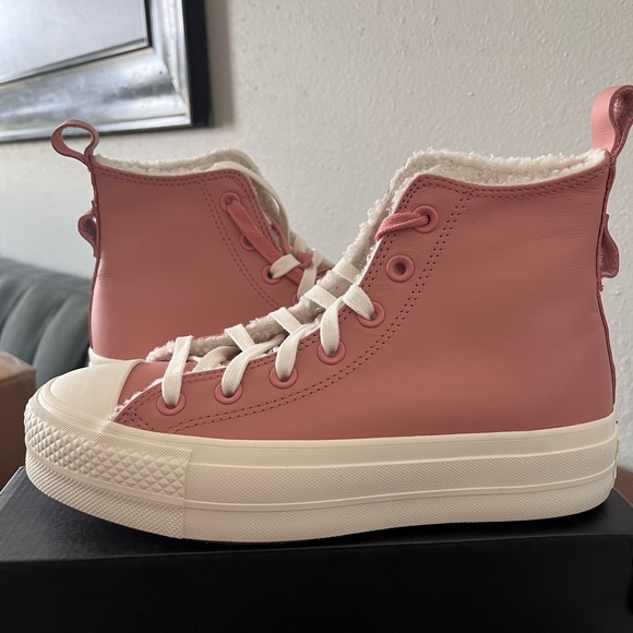 NWT Women's Converse Lift Hi leather sneakers with sherpa inside - Pink -A04256C - Picture 4 of 10